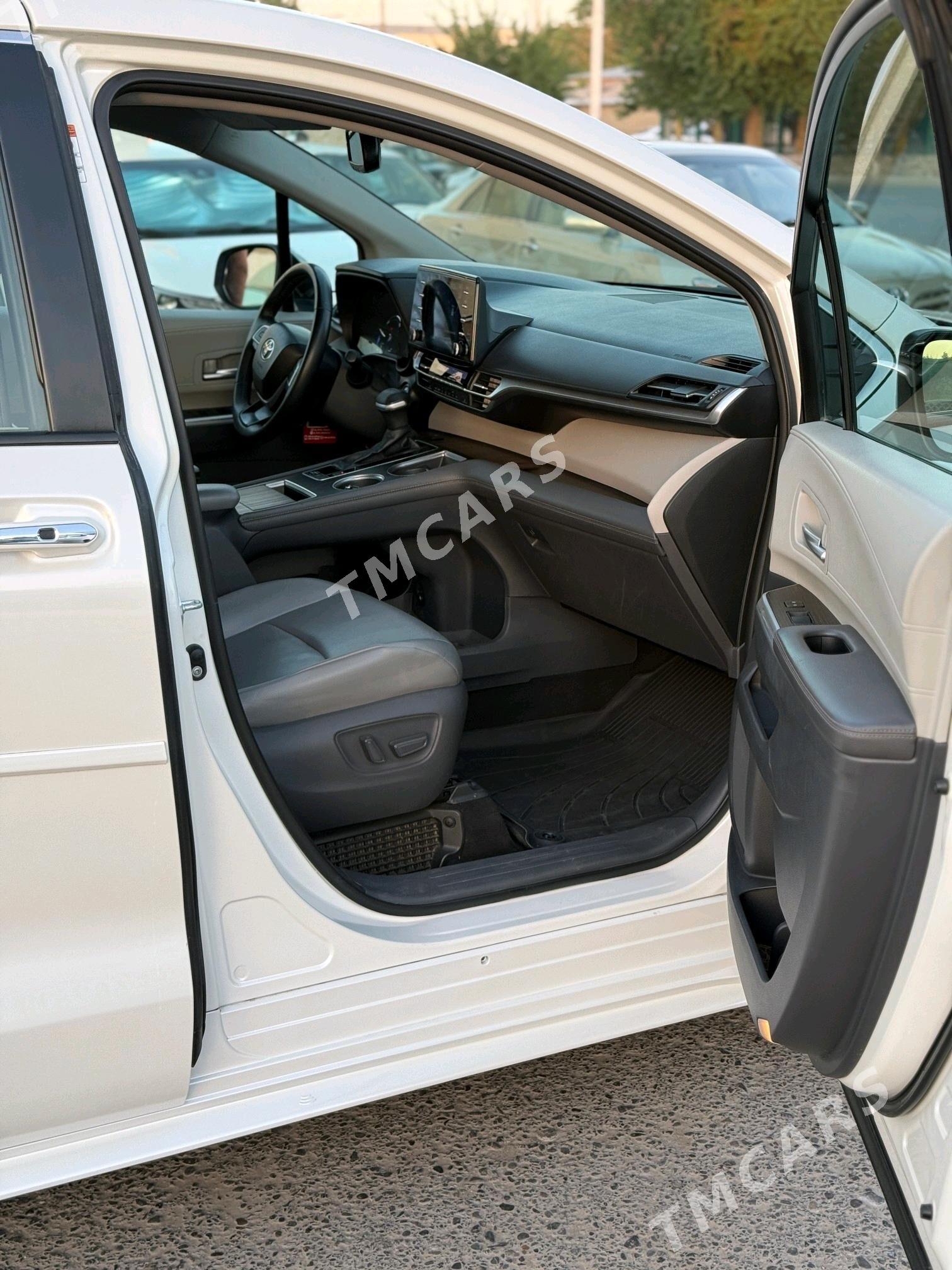 Toyota Sienna 2021 - 560 000 TMT - Mary - img 6
