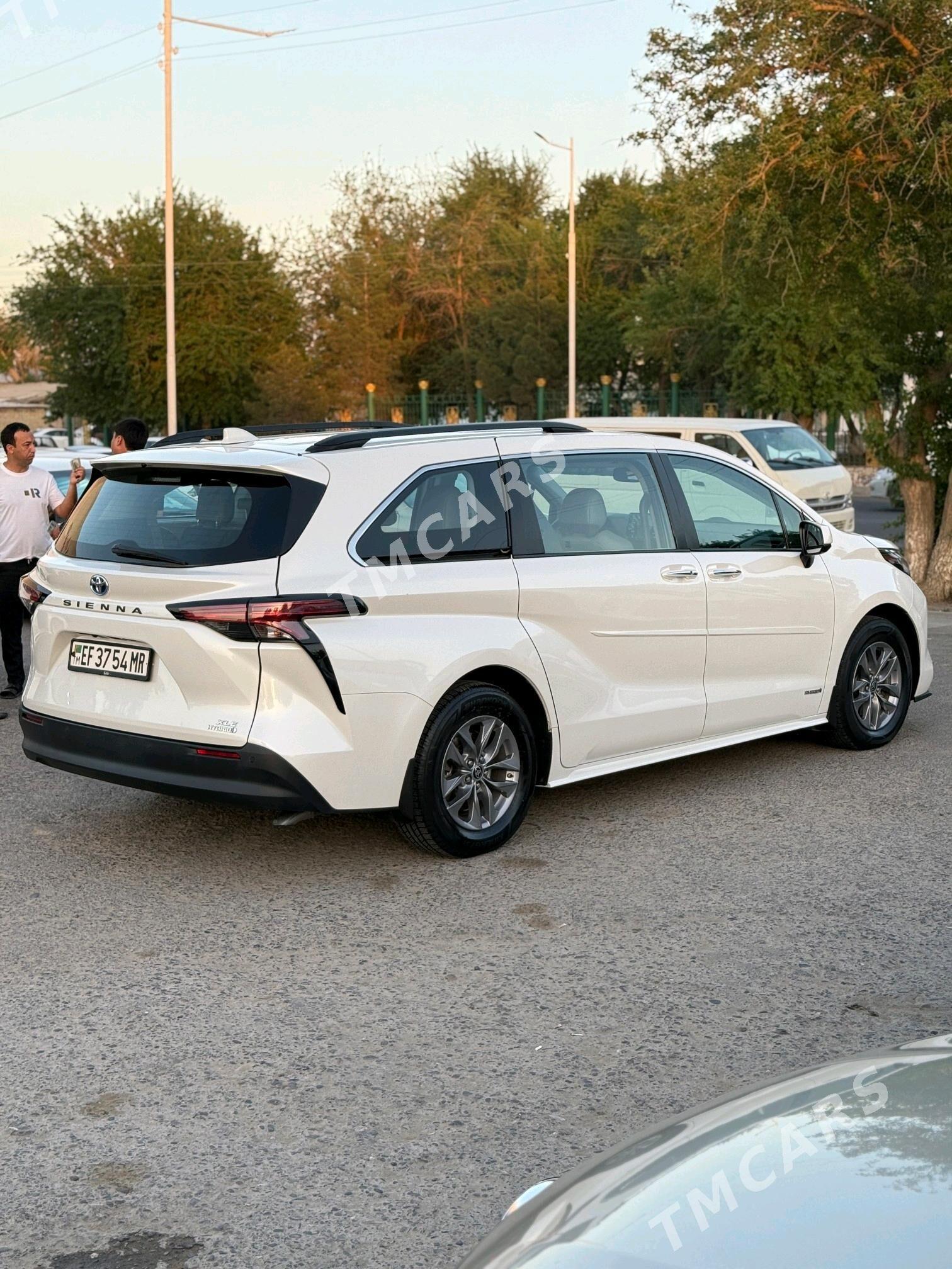 Toyota Sienna 2021 - 560 000 TMT - Mary - img 4