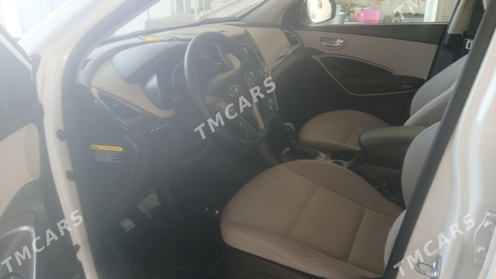 Hyundai Santa Fe 2018 - 300 000 TMT - Aşgabat - img 2