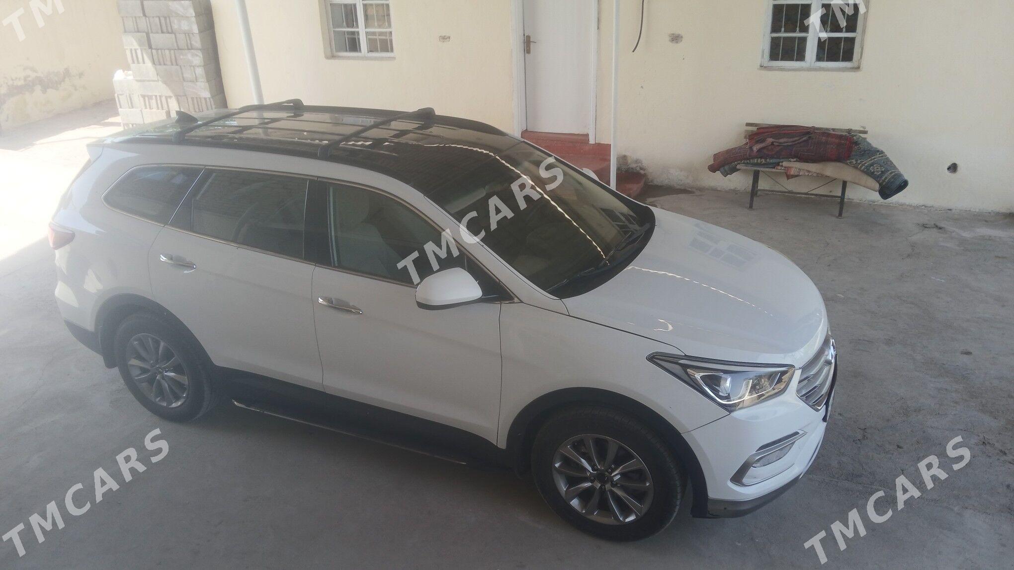 Hyundai Santa Fe 2018 - 300 000 TMT - Aşgabat - img 4