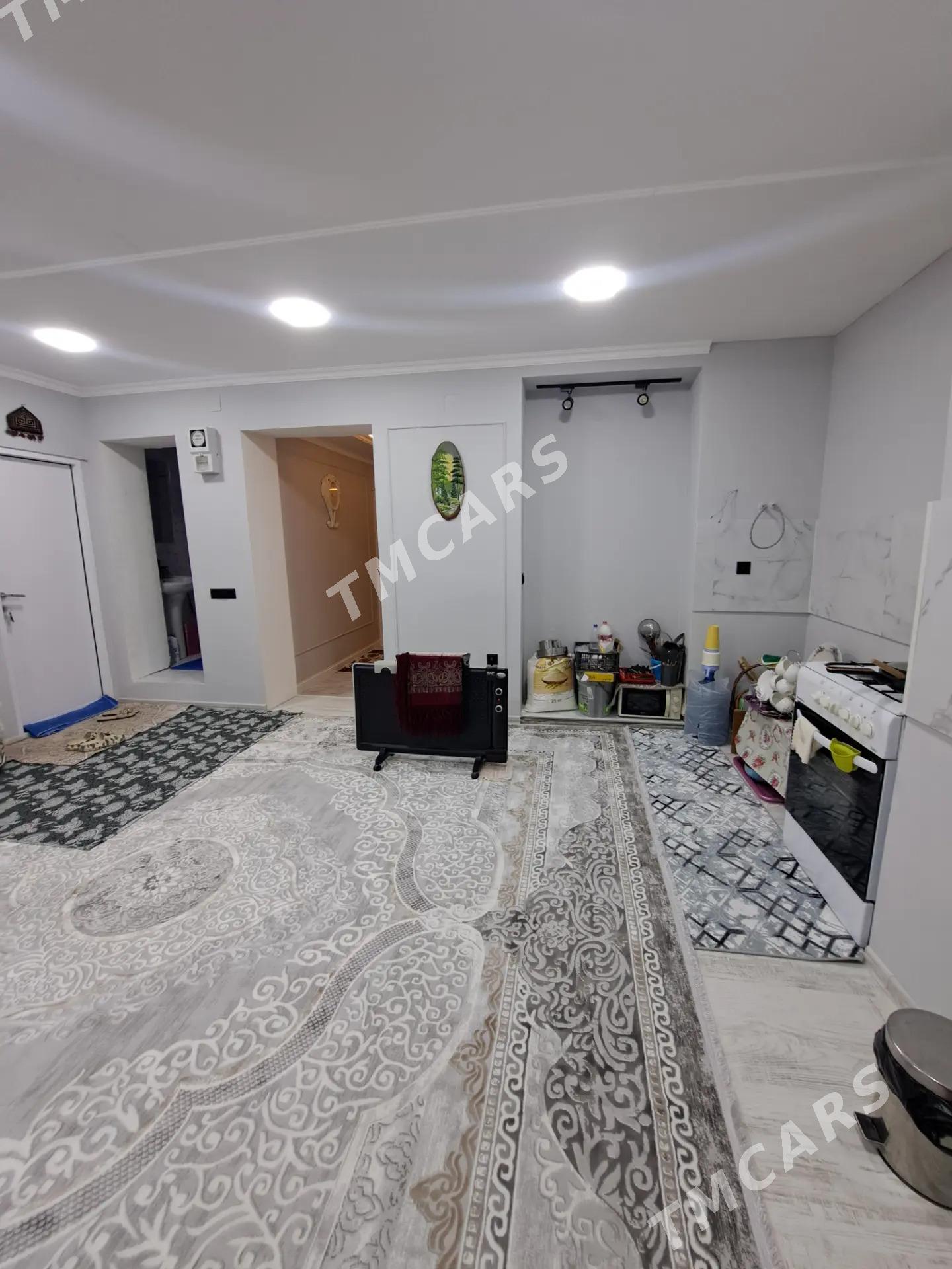 продается квартира - Туркменбаши - img 1