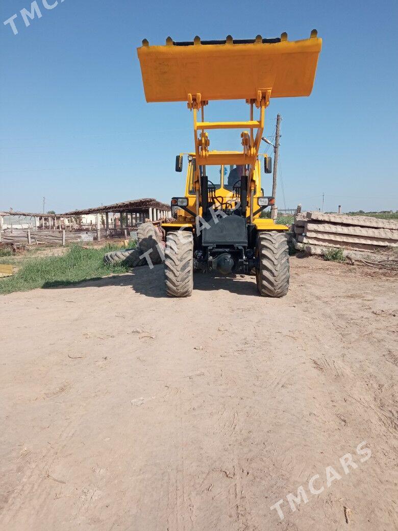 XCMG LW300F 1994 - 220 000 TMT - Туркменабат - img 1