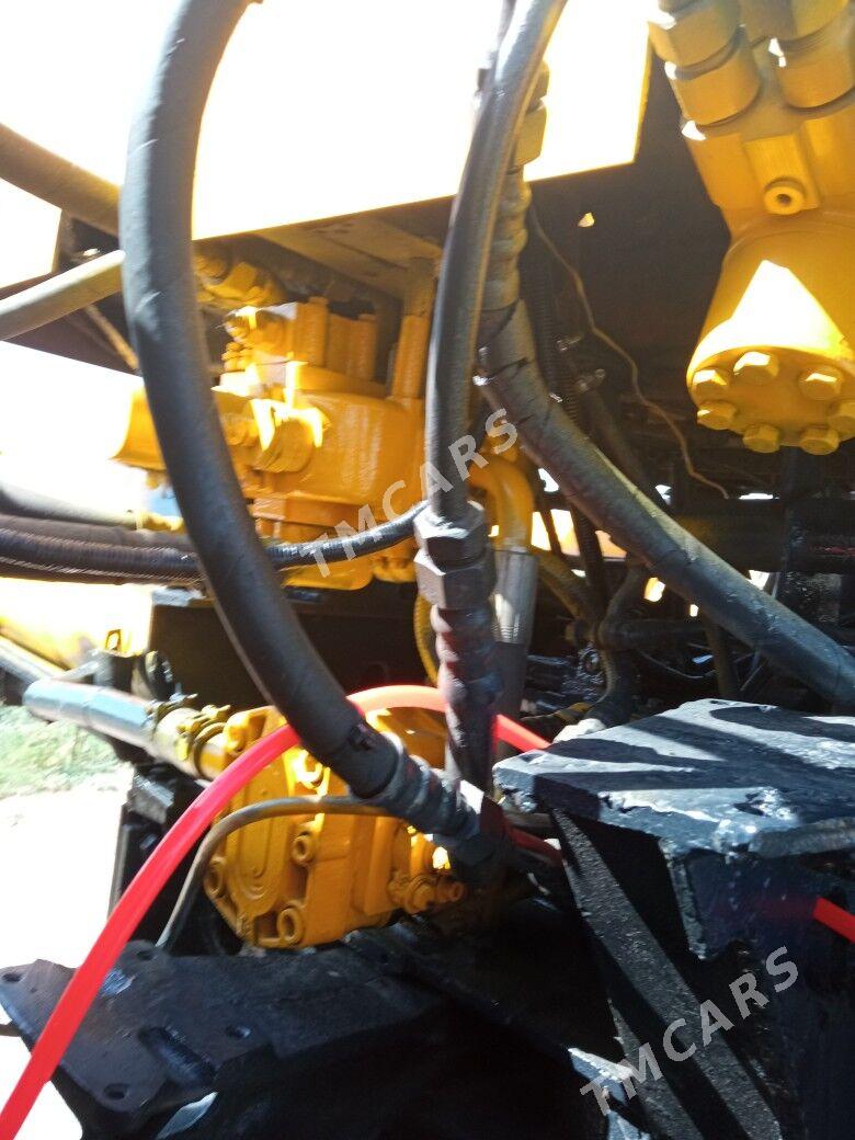 XCMG LW300F 1994 - 220 000 TMT - Туркменабат - img 2