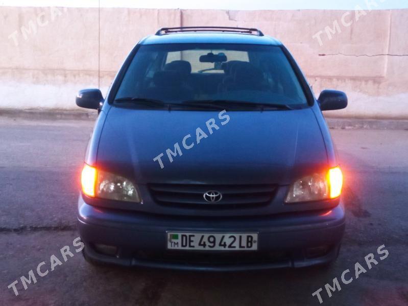 Toyota Sienna 2001 - 165 000 TMT - Туркменабат - img 3