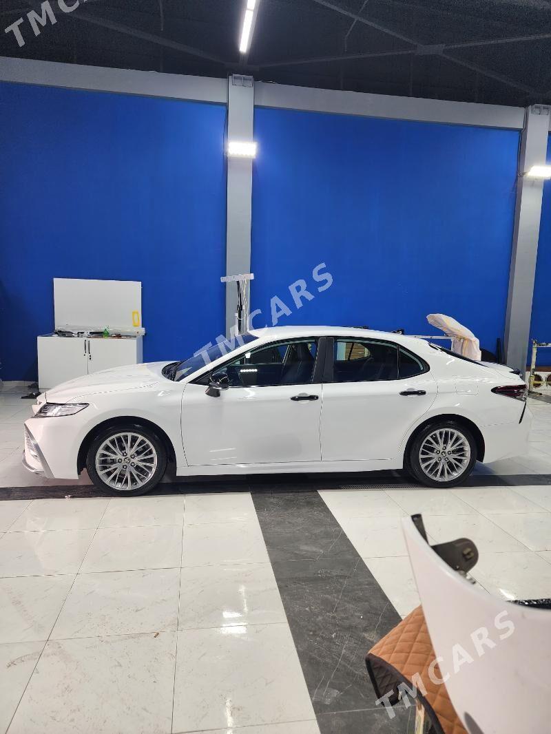 Toyota Camry 2022 - 385 000 TMT - ул. Подвойского (Битарап Туркменистан шаёлы) - img 8