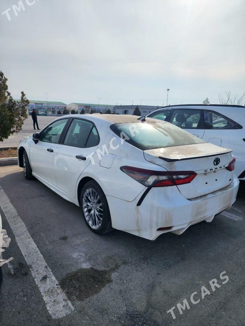 Toyota Camry 2022 - 385 000 TMT - ул. Подвойского (Битарап Туркменистан шаёлы) - img 5