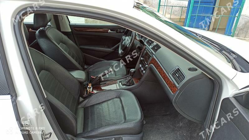 Volkswagen Passat 2012 - 180 000 TMT - Türkmenbaşy - img 1