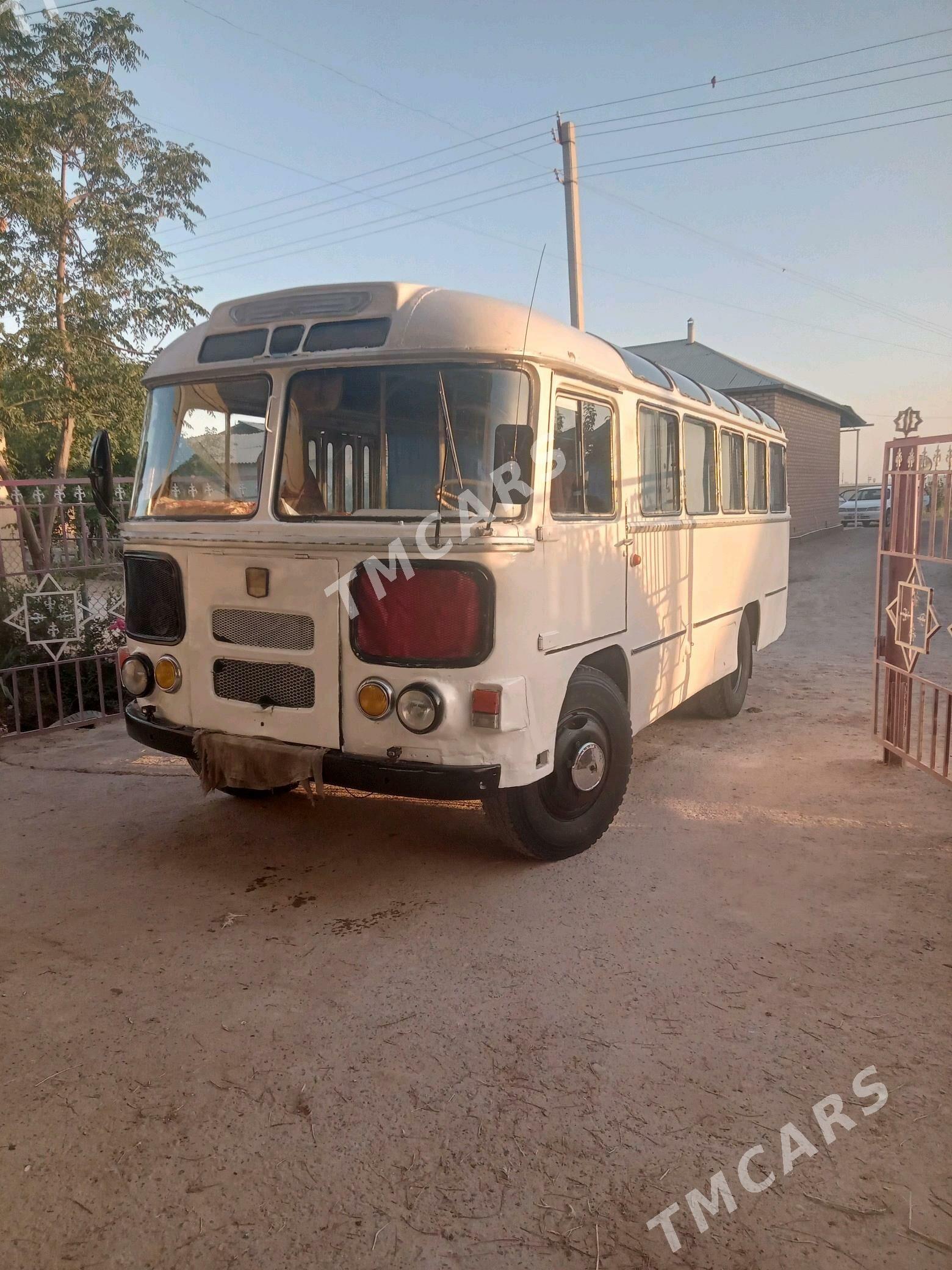 Gaz 53 1985 - 72 000 TMT - Tejen - img 1