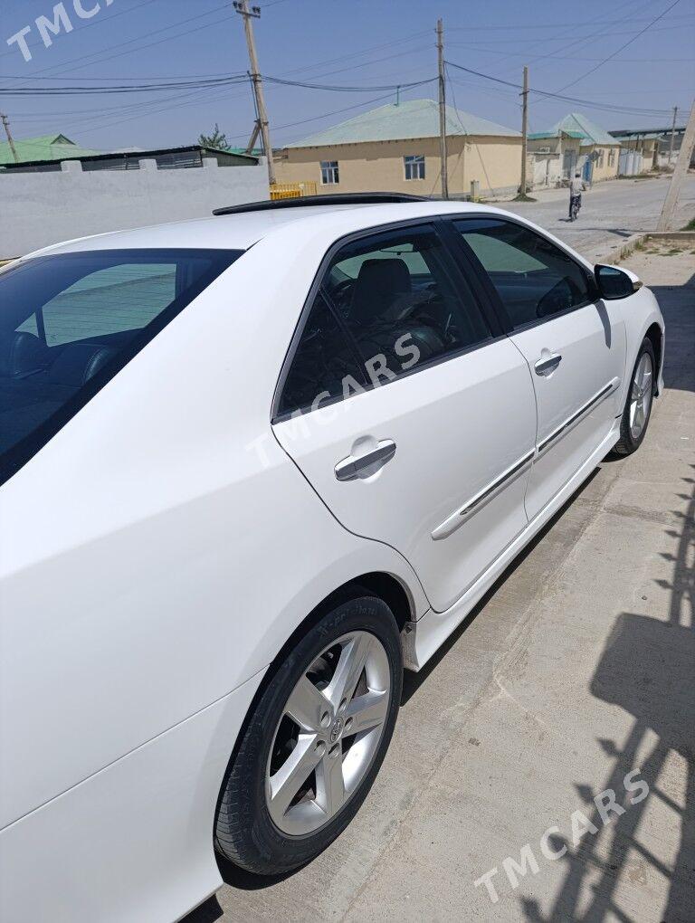 Toyota Camry 2014 - 235 000 TMT - Ak bugdaý etraby - img 7
