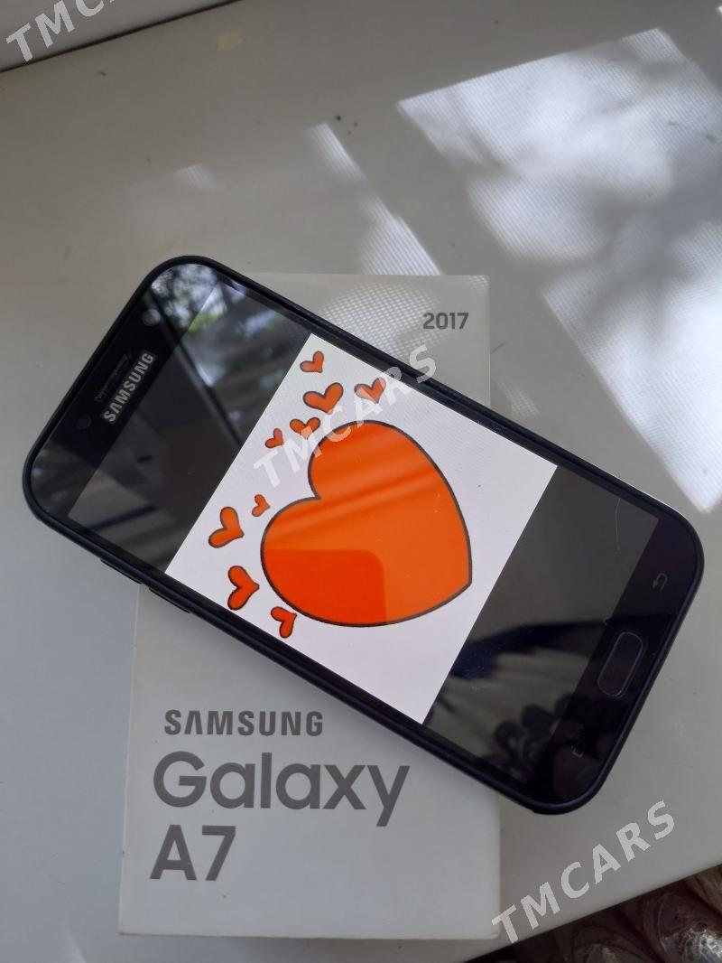 samsung A7 (2017) - Mary - img 1