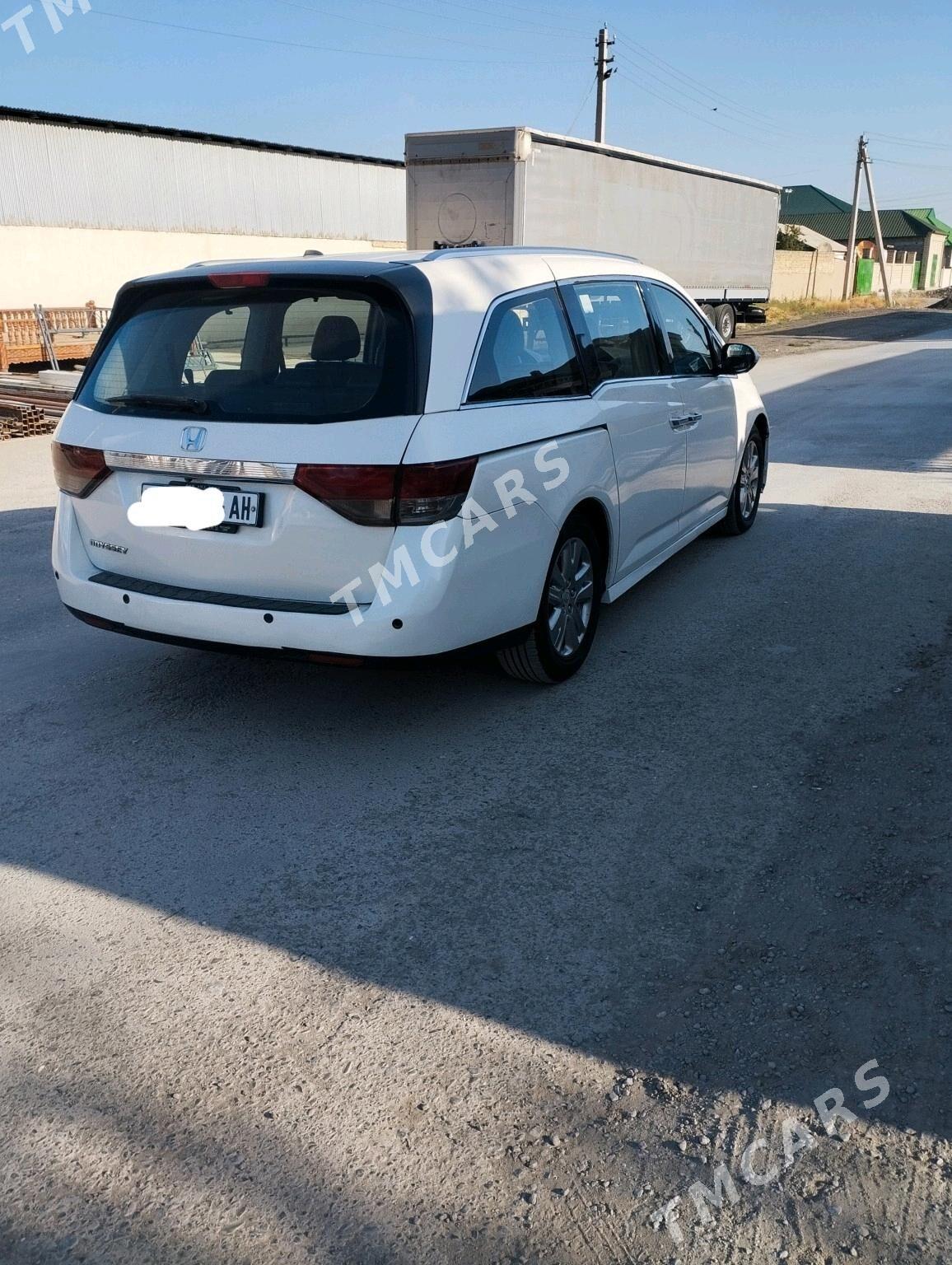 Honda Odyssey 2016 - 300 000 TMT - Анев - img 4