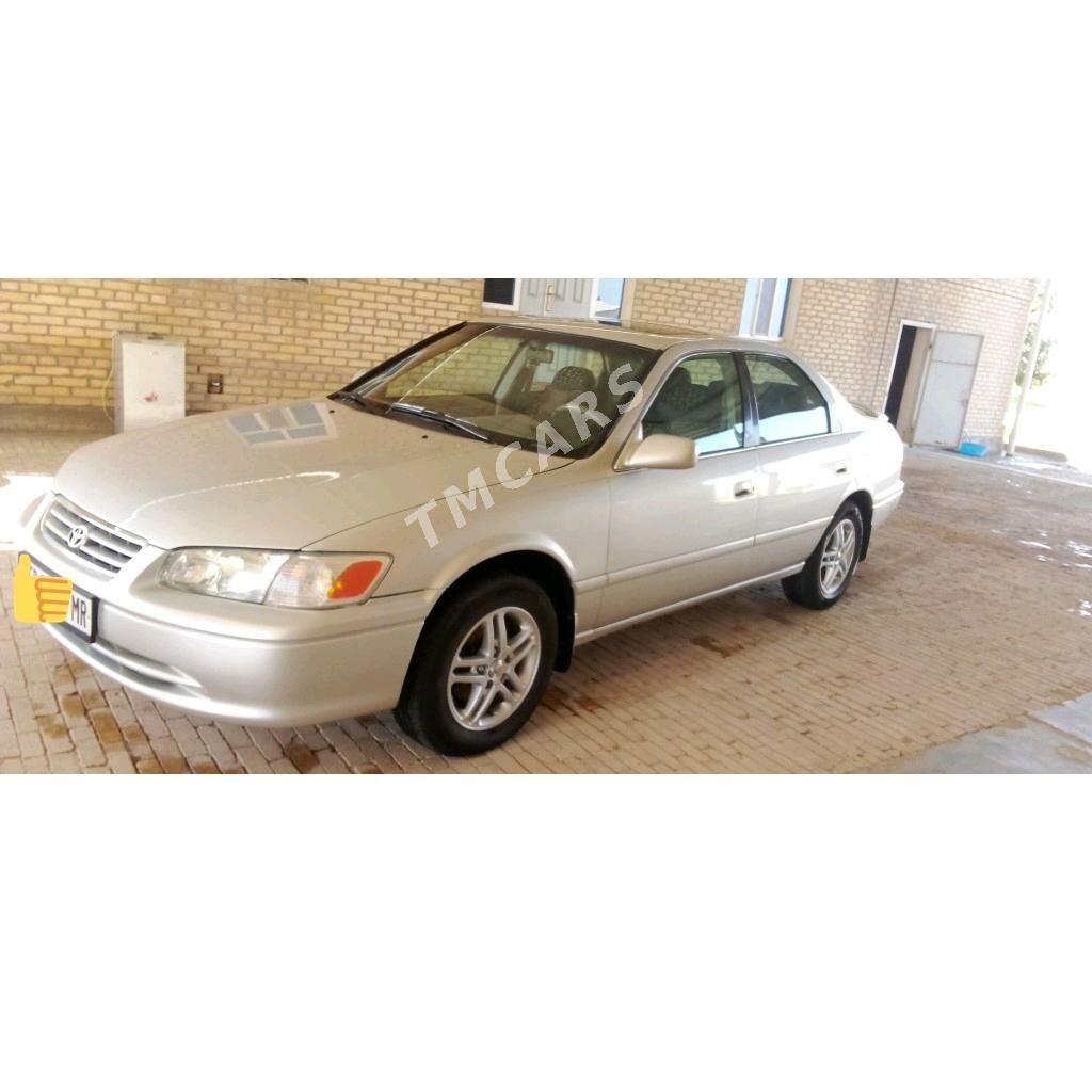 Toyota Camry 2001 - 170 000 TMT - Байрамали - img 4
