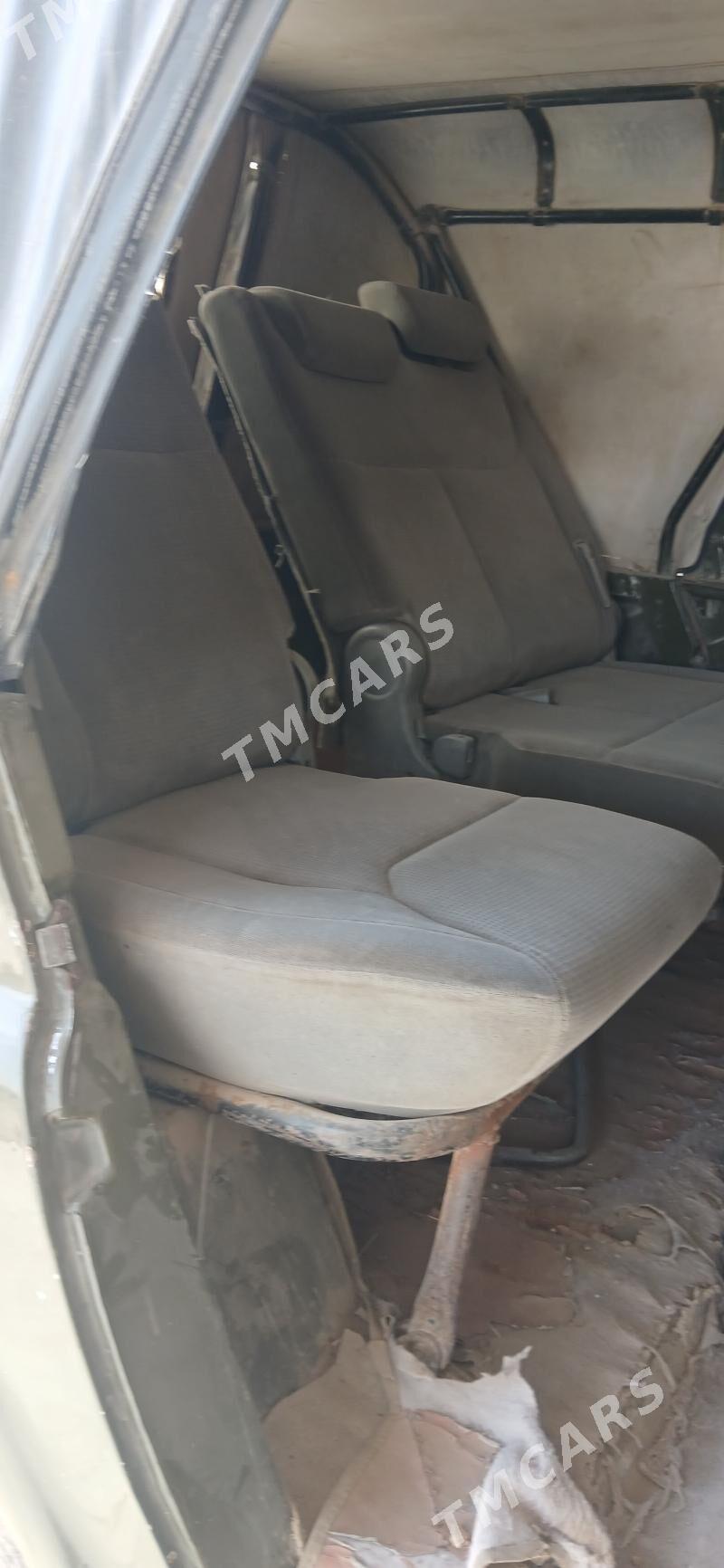UAZ 469 1990 - 25 000 TMT - Гарабекевюл - img 5