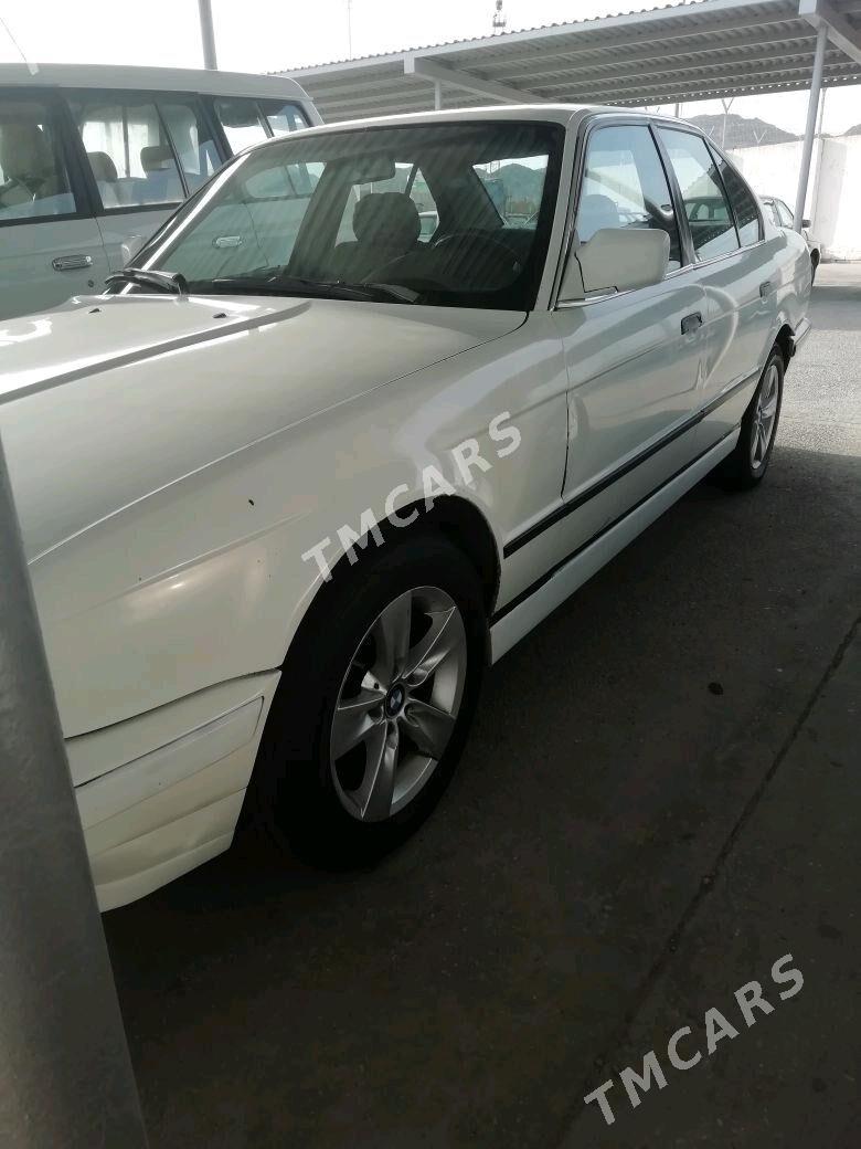 BMW 520 1992 - 34 000 TMT - Türkmenbaşy - img 5