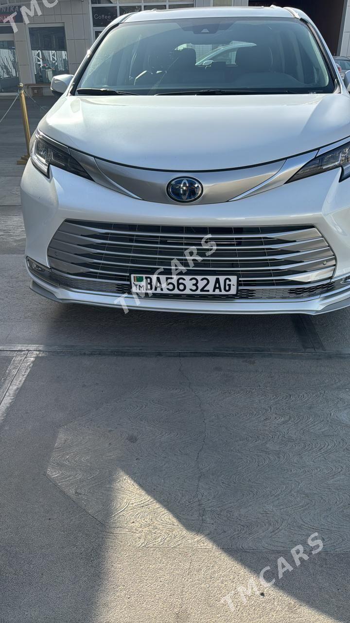 Toyota Sienna 2023 - 799 000 TMT - Aşgabat - img 1