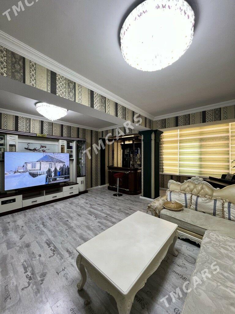 Дворянское Гнездо,4-ком.116м² - Ашхабад - img 1