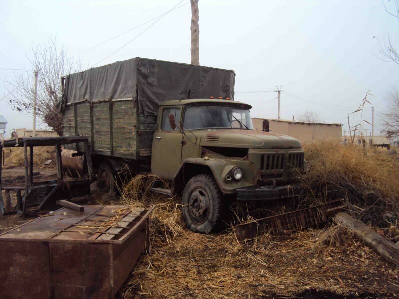 Zil 130 zapcast- Зил 130 на запчасти 17 000 TMT - Байрамали - img 1