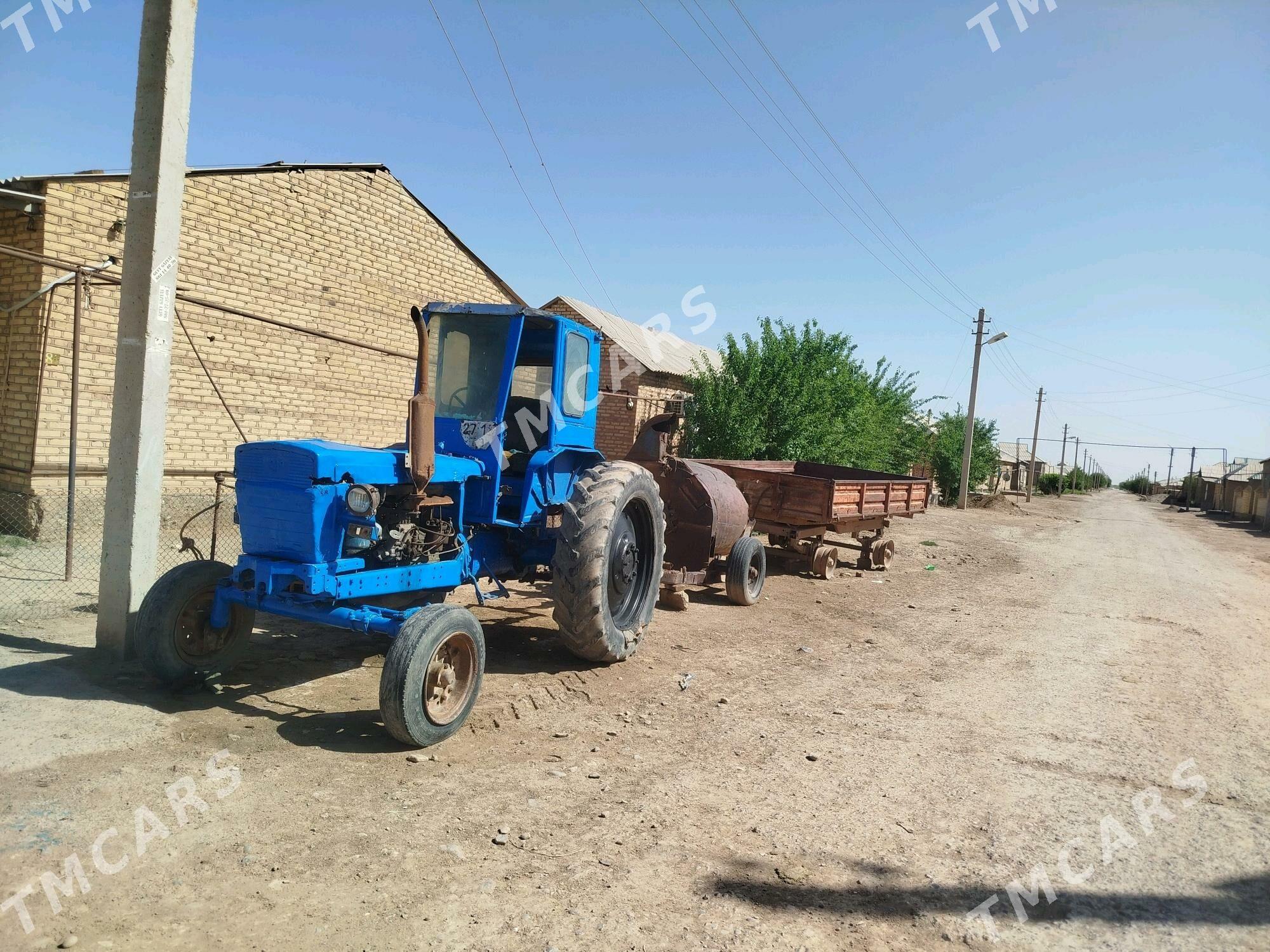 MTZ T-28 2002 - 50 000 TMT - Tejen - img 2