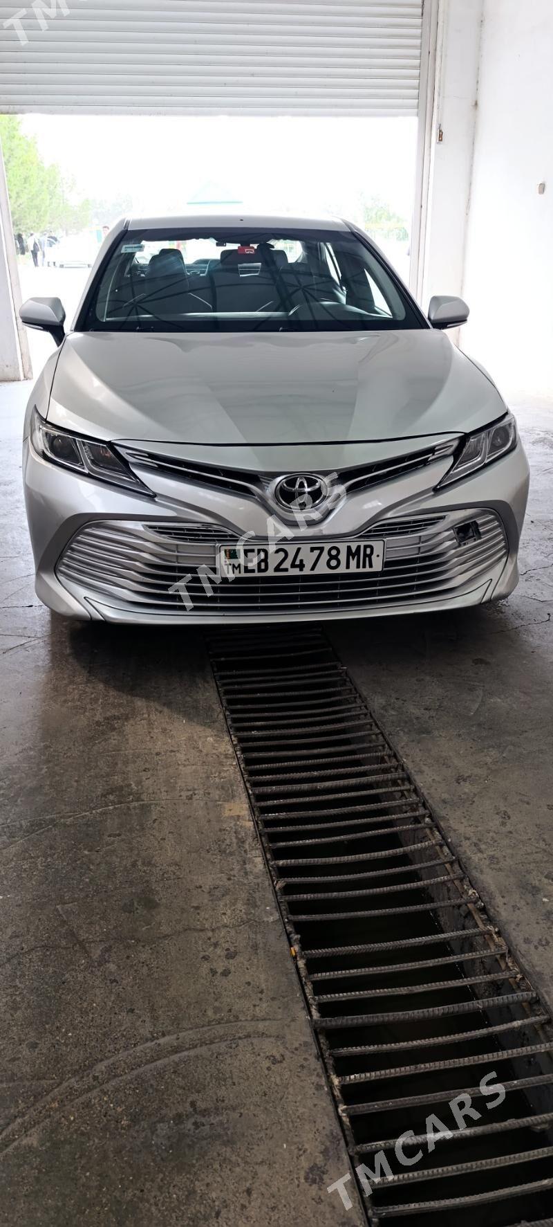 Toyota Camry 2019 - 225 000 TMT - Мары - img 5
