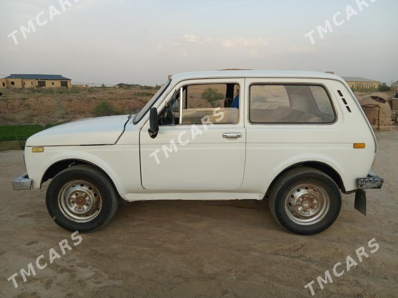 Lada Niva 1985 - 14 000 TMT - Фарап - img 1