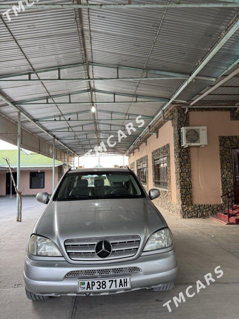Mercedes-Benz ML350 2000 - 95 000 TMT - Änew - img 8