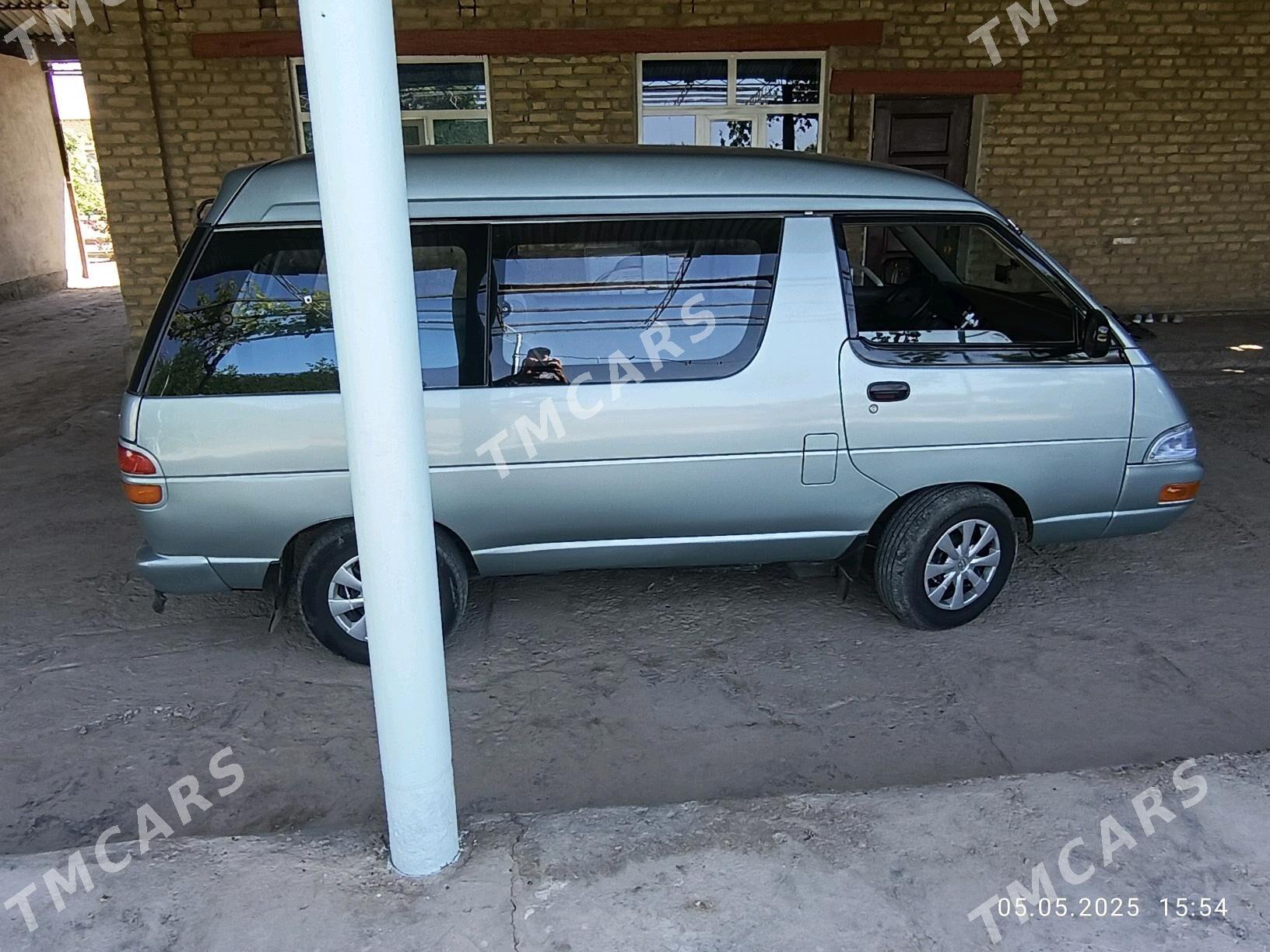 Toyota Town Ace 1992 - 60 000 TMT - Саят - img 5