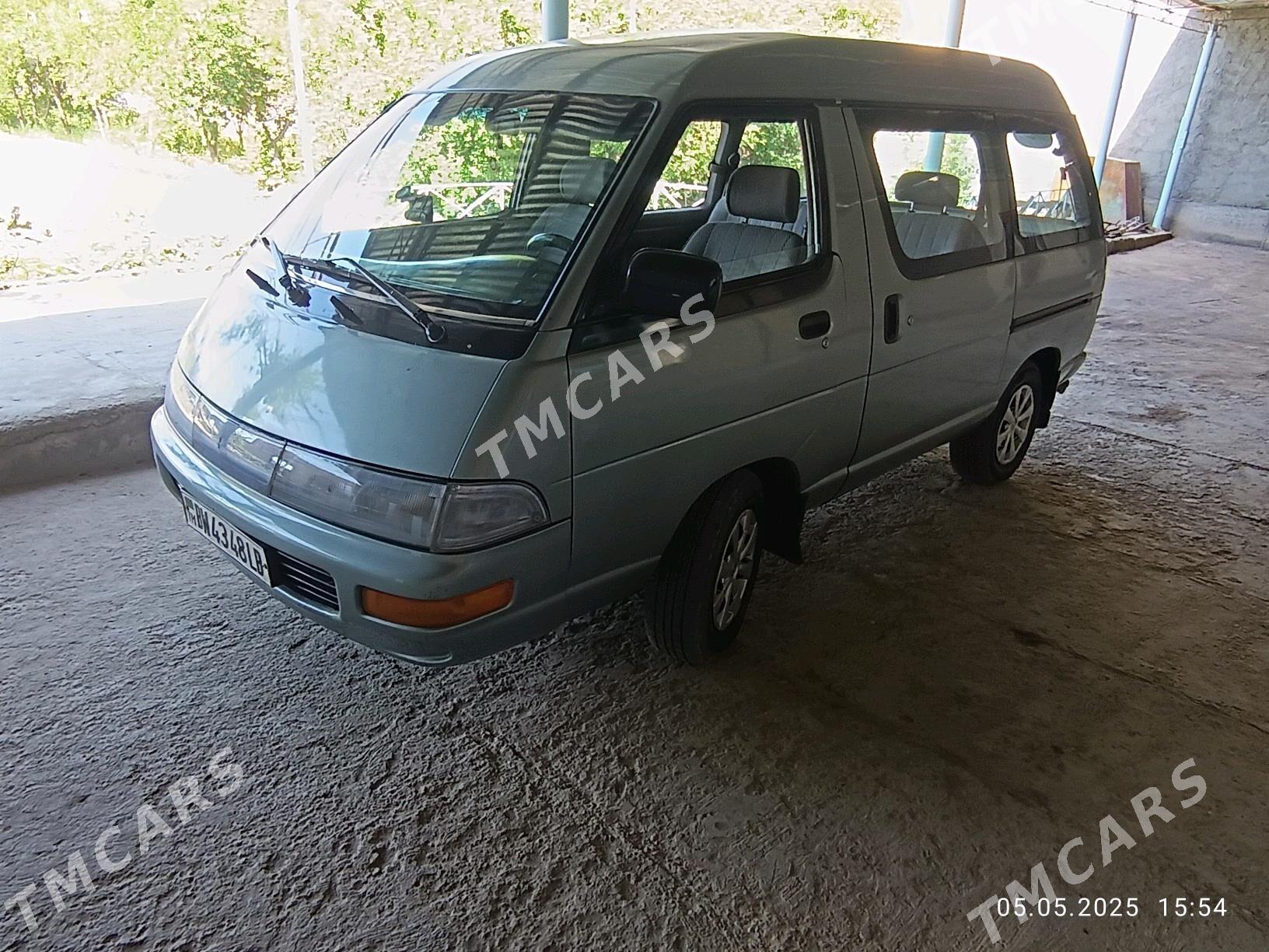 Toyota Town Ace 1992 - 60 000 TMT - Саят - img 7