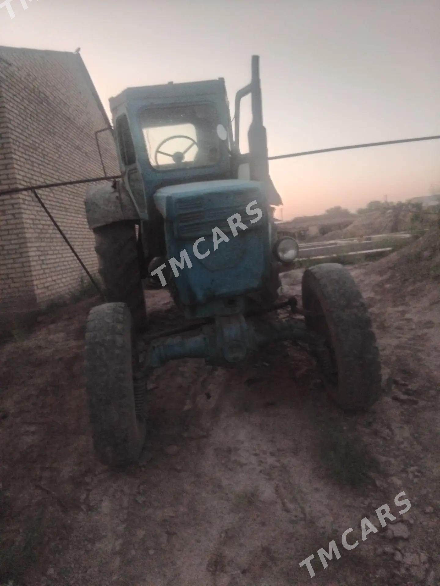 MTZ T-28 1980 - 25 000 TMT - Saýat - img 3