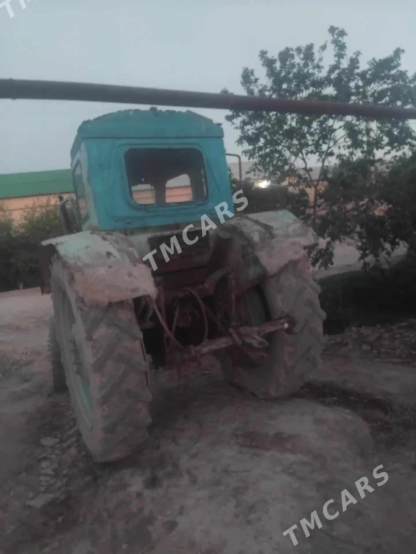 MTZ T-28 1980 - 25 000 TMT - Saýat - img 2