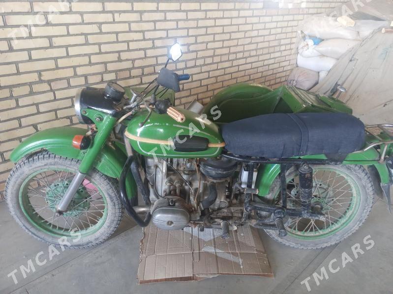 Ural 4320 2001 - 9 000 TMT - Halaç - img 2