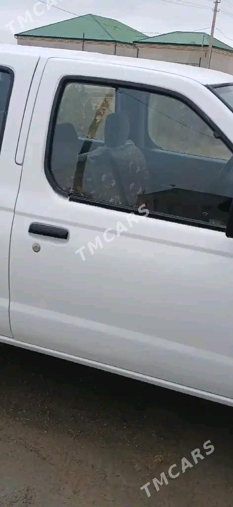 Nissan Navara 2007 - 115 000 TMT - Görogly (Tagta) - img 2