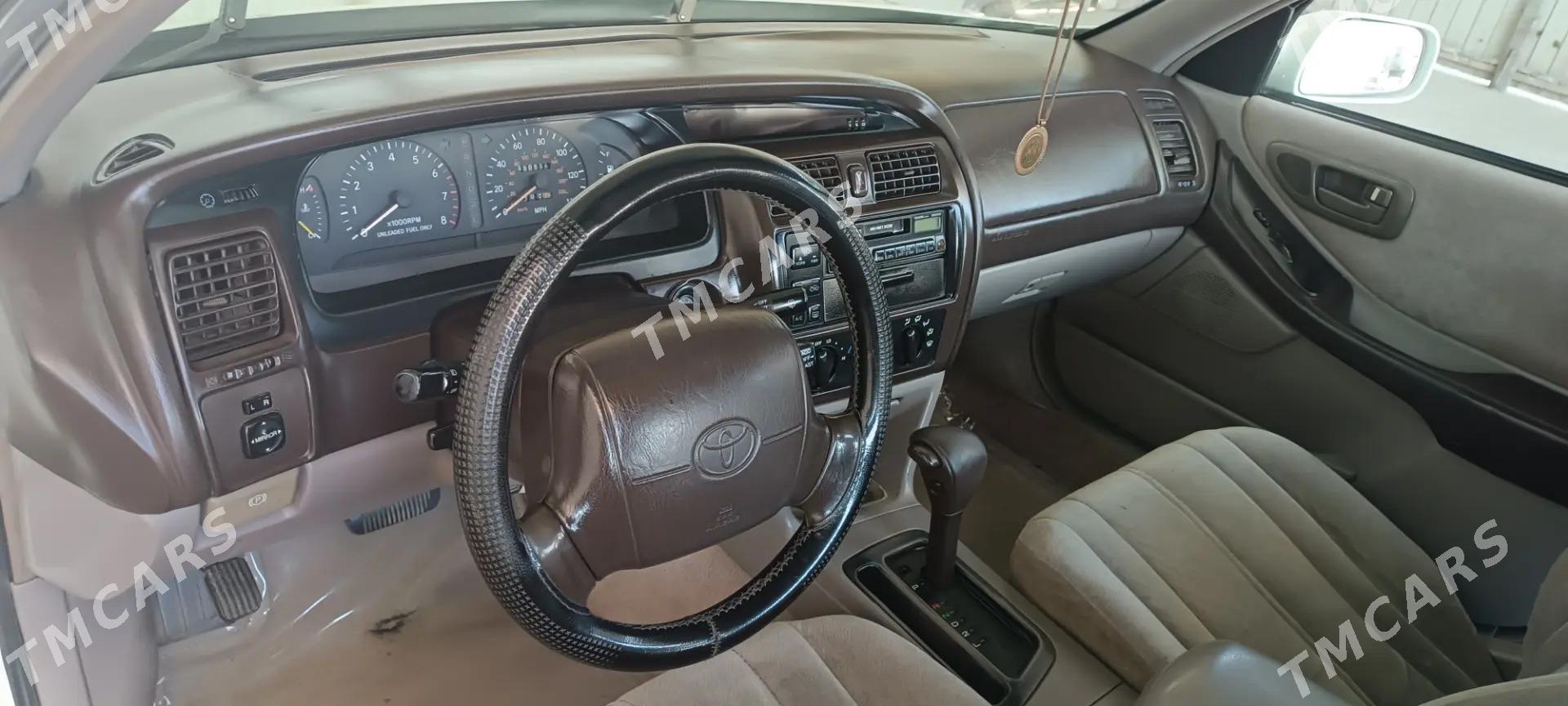 Toyota Avalon 1996 - 110 000 TMT - Wekilbazar - img 1