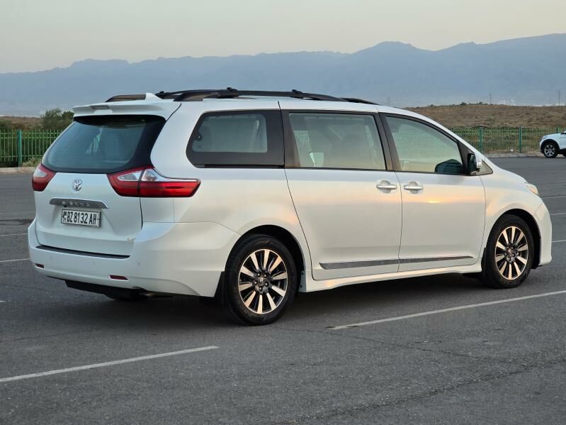 Toyota Sienna 2019 - 600 000 TMT - Ашхабад - img 7