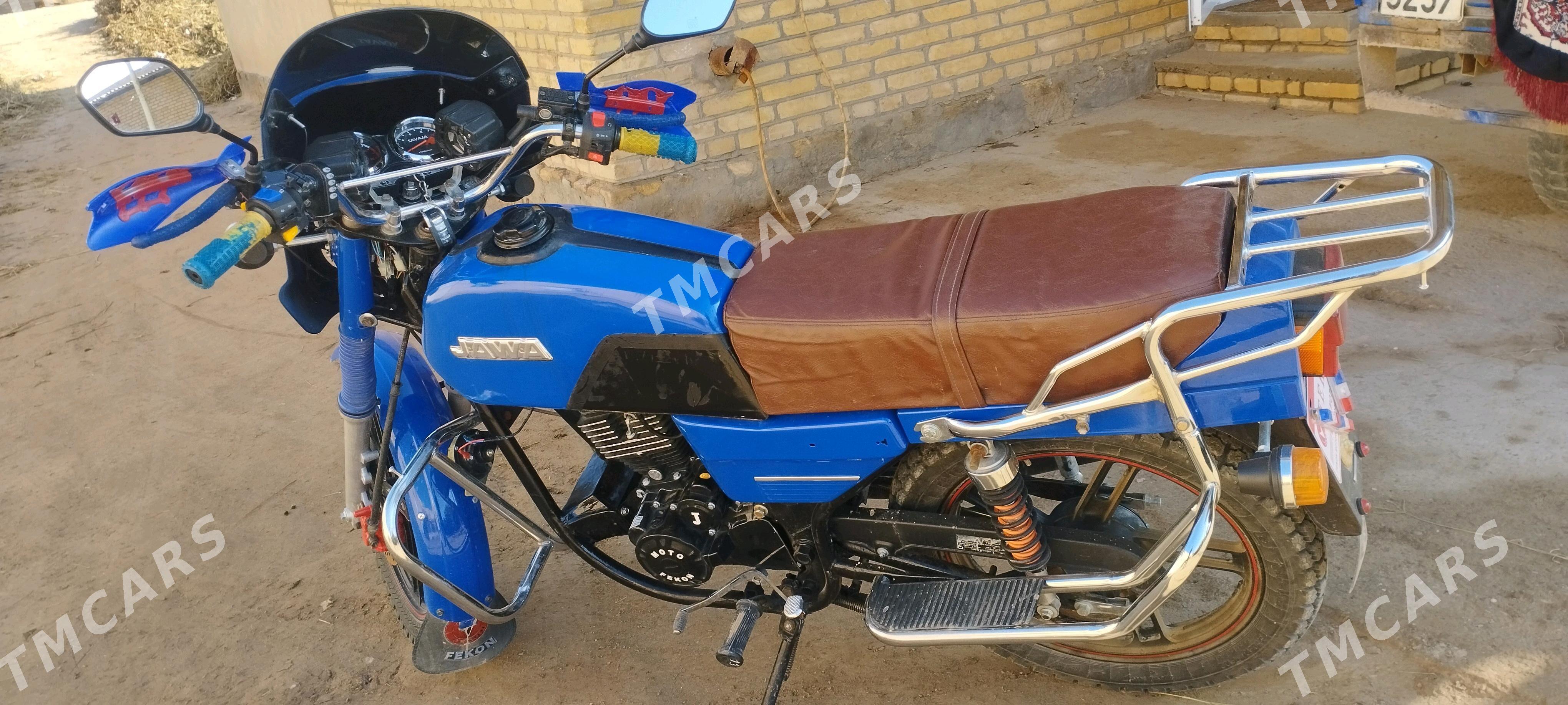 Jawa 300 2015 - 16 000 TMT - Halaç - img 3