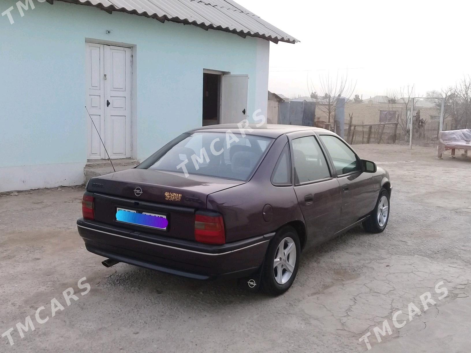 Opel Vectra 1992 - 34 000 TMT - Mary - img 3