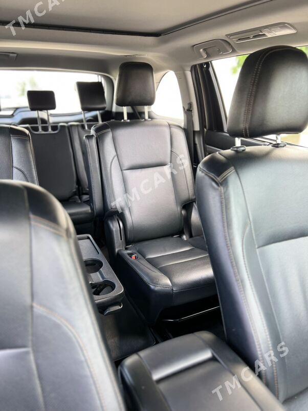 Toyota Highlander 2019 - 600 000 TMT - Aşgabat - img 2