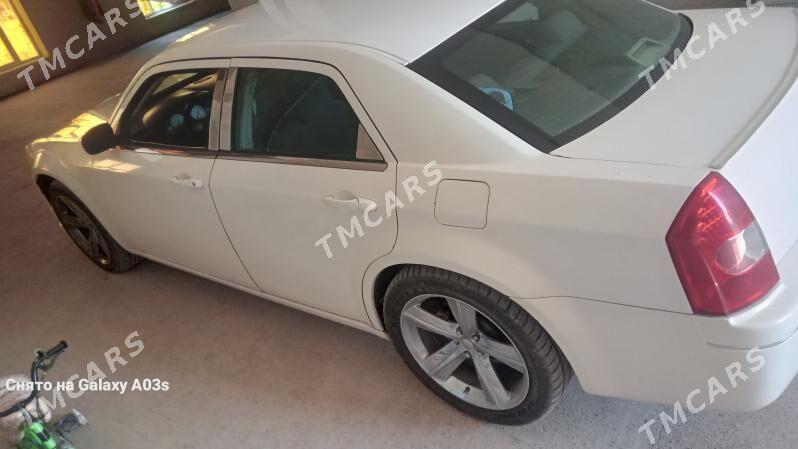 Chrysler 300C 2006 - 110 000 TMT - Дянев - img 3