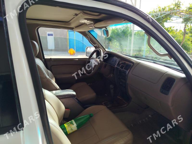 Toyota 4Runner 2000 - 120 000 TMT - Magtymguly - img 2