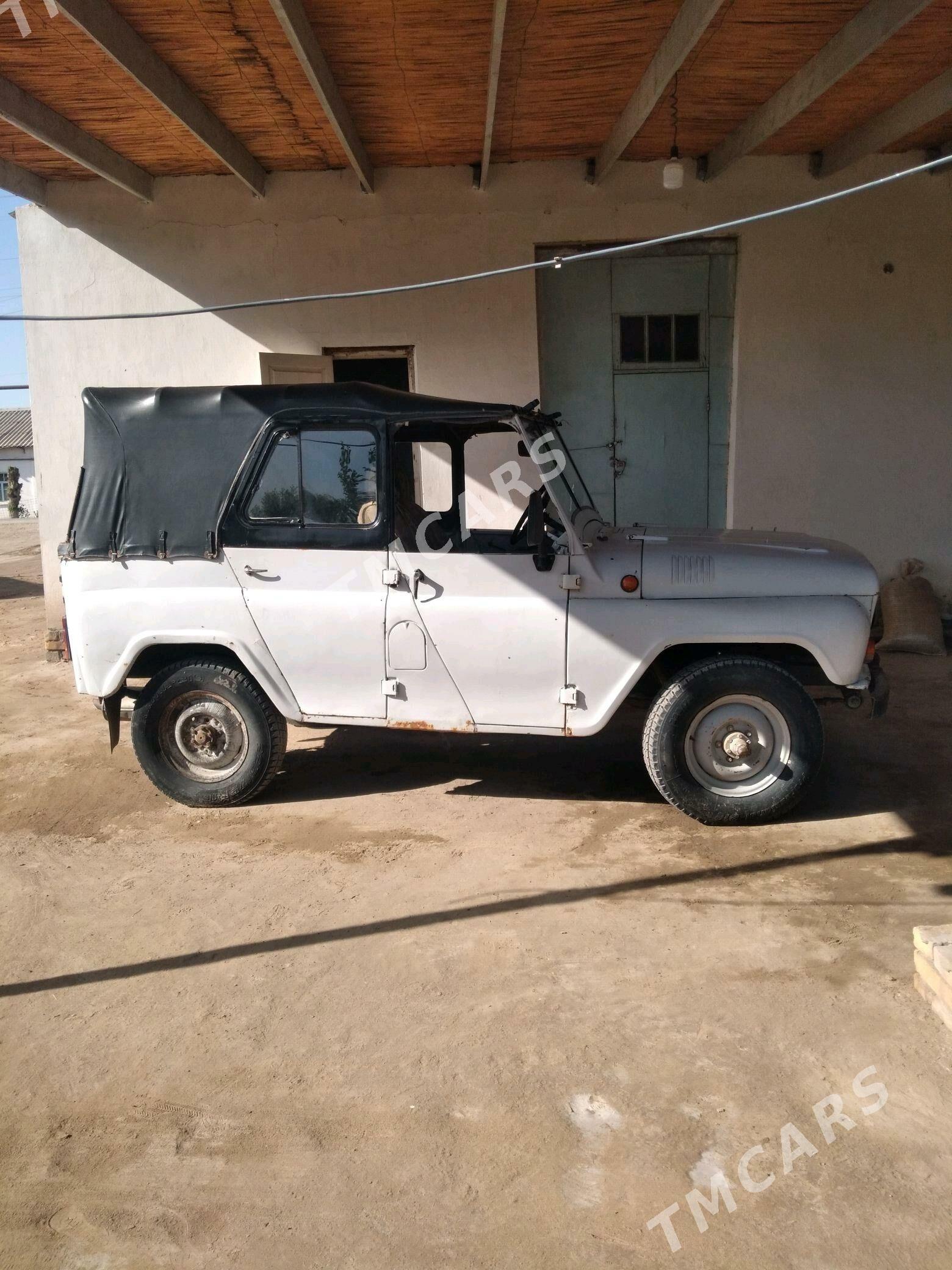 UAZ 469 1990 - 16 000 TMT - Халач - img 3