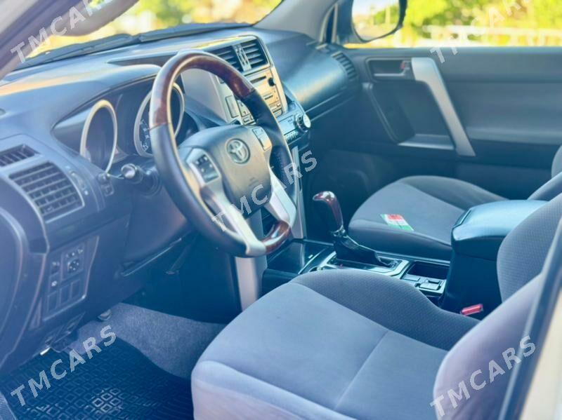 Toyota Land Cruiser Prado 2012 - 492 000 TMT - Мары - img 7