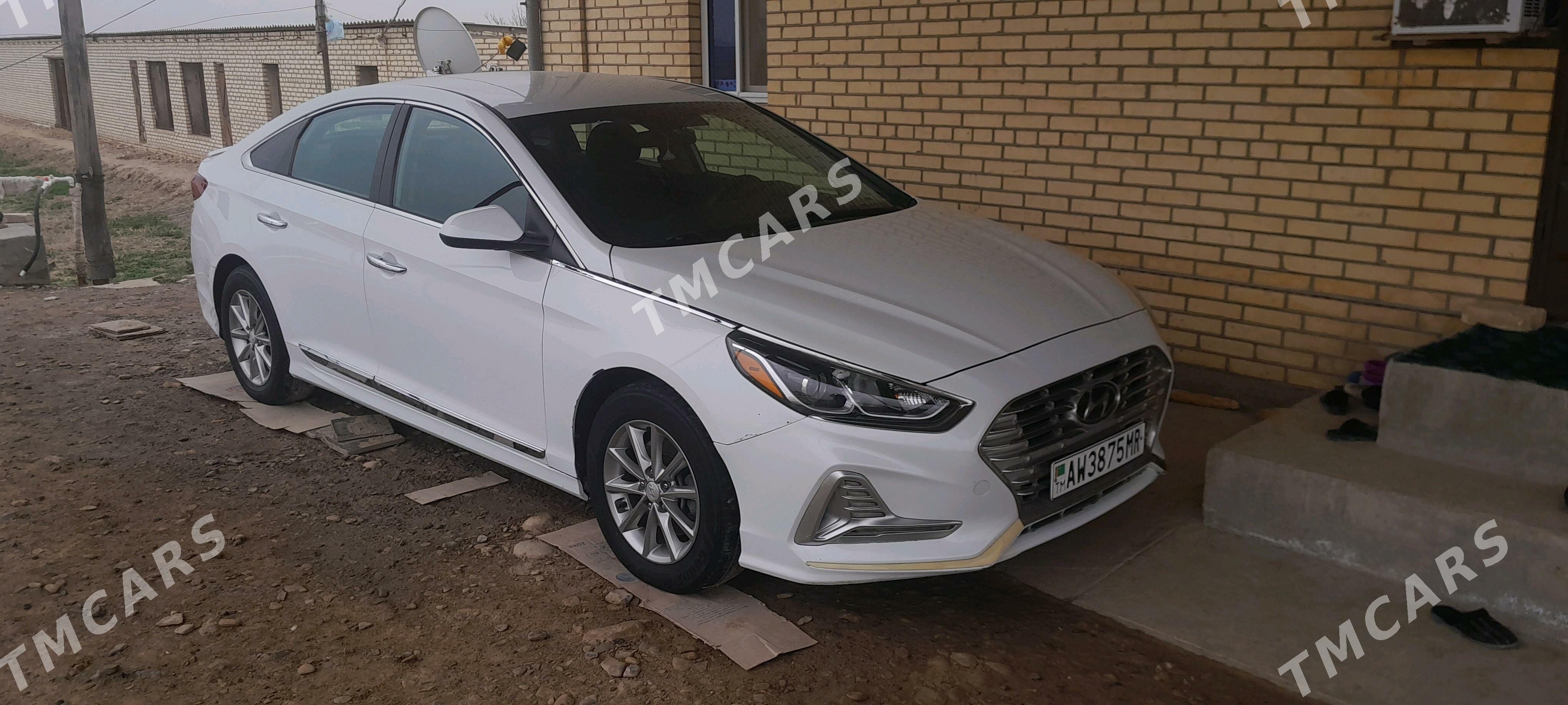 Hyundai Sonata 2018 - 230 000 TMT - Ёлётен - img 2