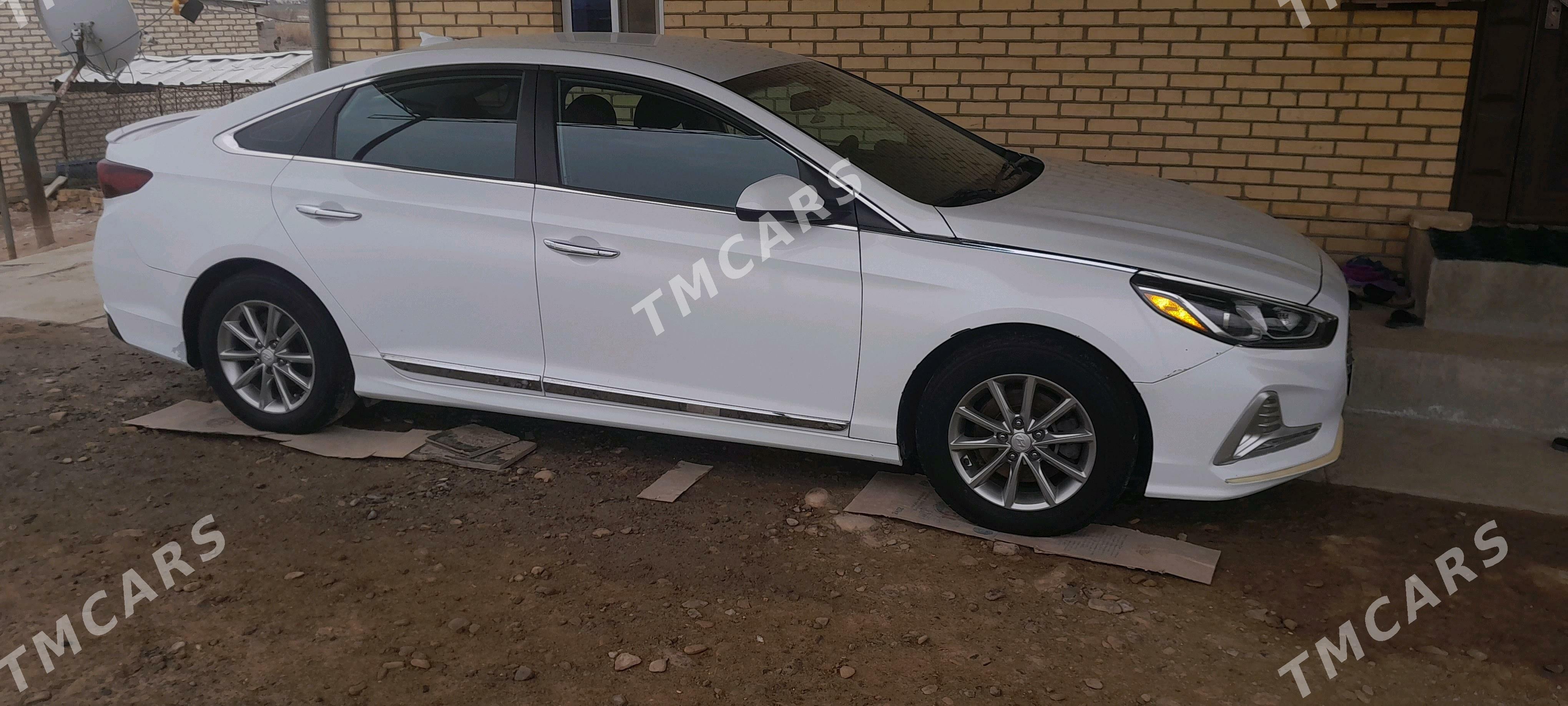 Hyundai Sonata 2018 - 230 000 TMT - Ёлётен - img 6