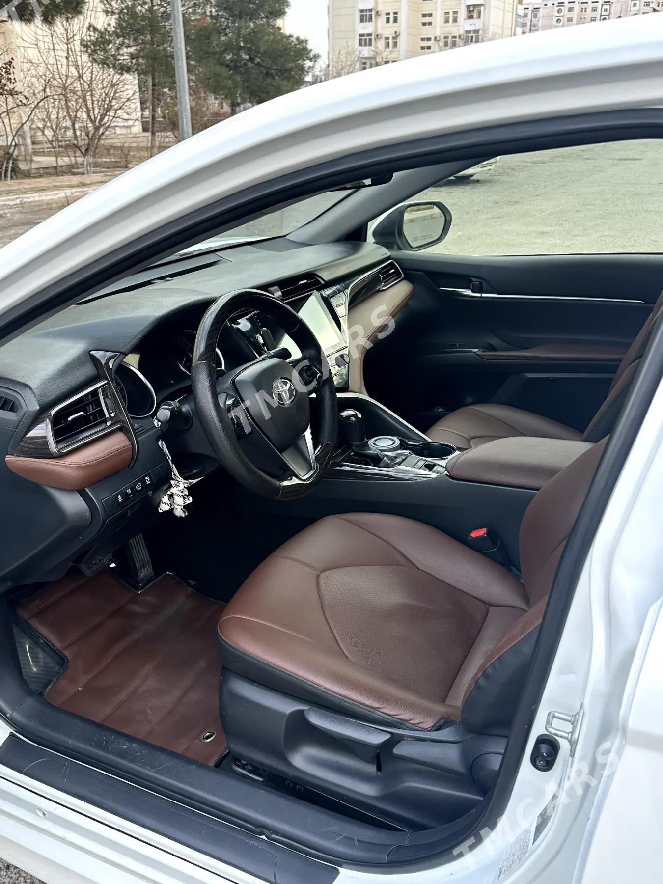 Toyota Camry 2019 - 255 000 TMT - Bekrewe - img 4