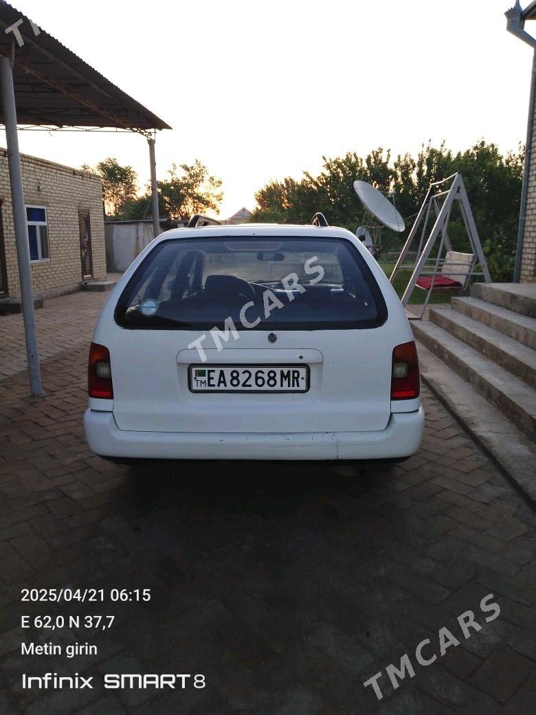 Toyota Corolla 1995 - 46 000 TMT - Байрамали - img 3