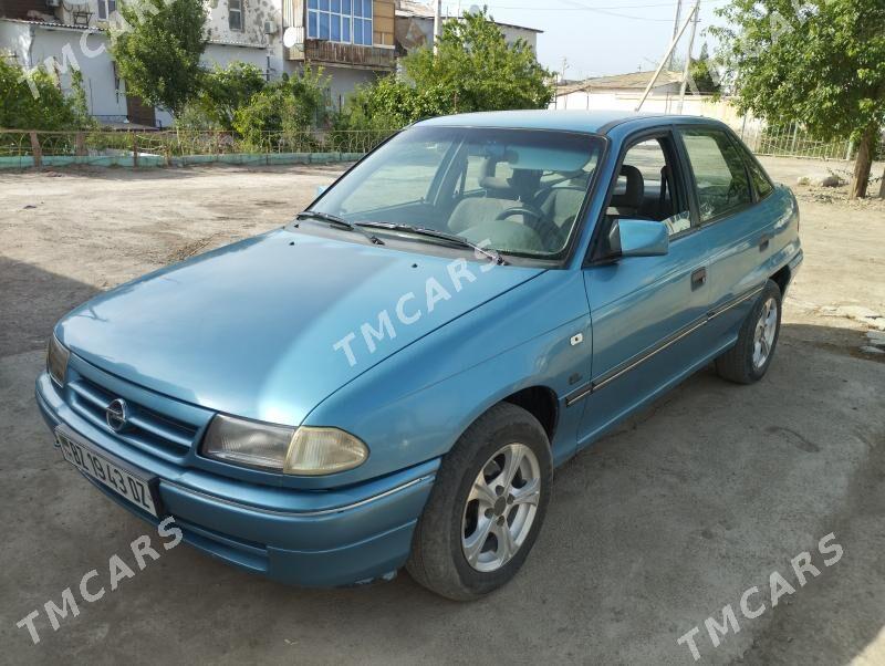 Opel Astra 1992 - 32 000 TMT - Дашогуз - img 4