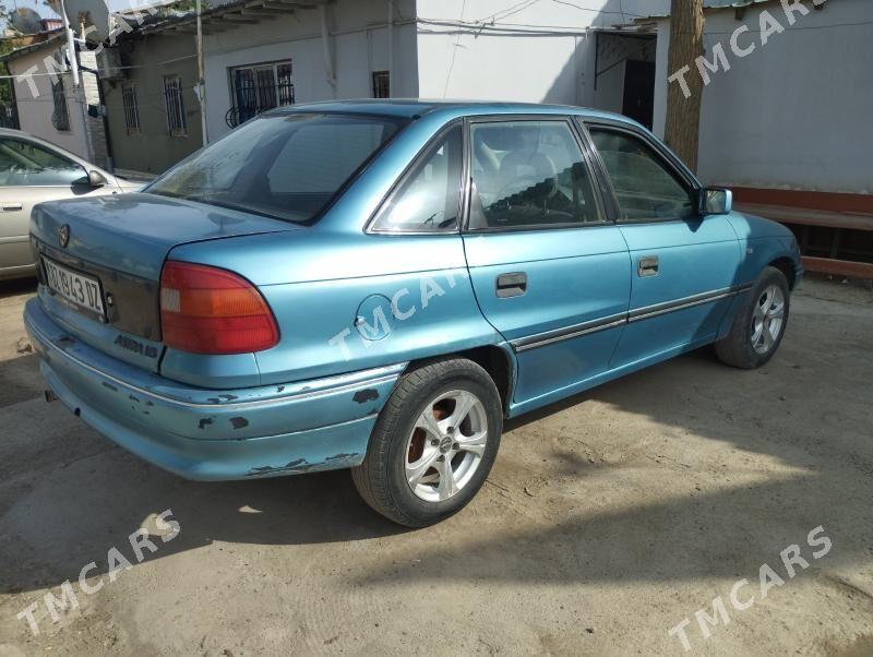 Opel Astra 1992 - 32 000 TMT - Дашогуз - img 3