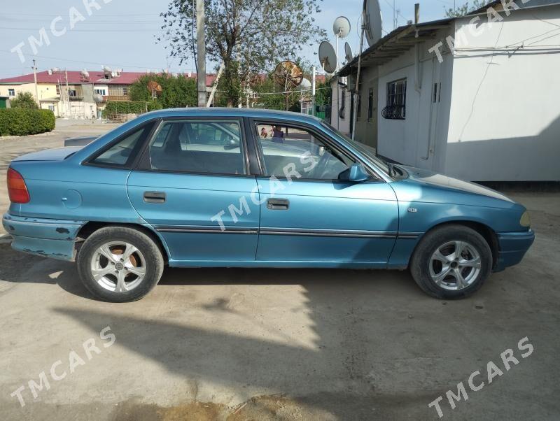 Opel Astra 1992 - 32 000 TMT - Дашогуз - img 6