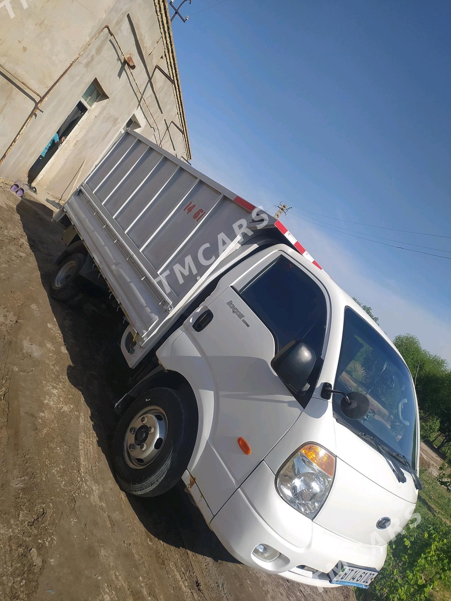 Kia Bongo 2008 - 175 000 TMT - Daşoguz - img 7