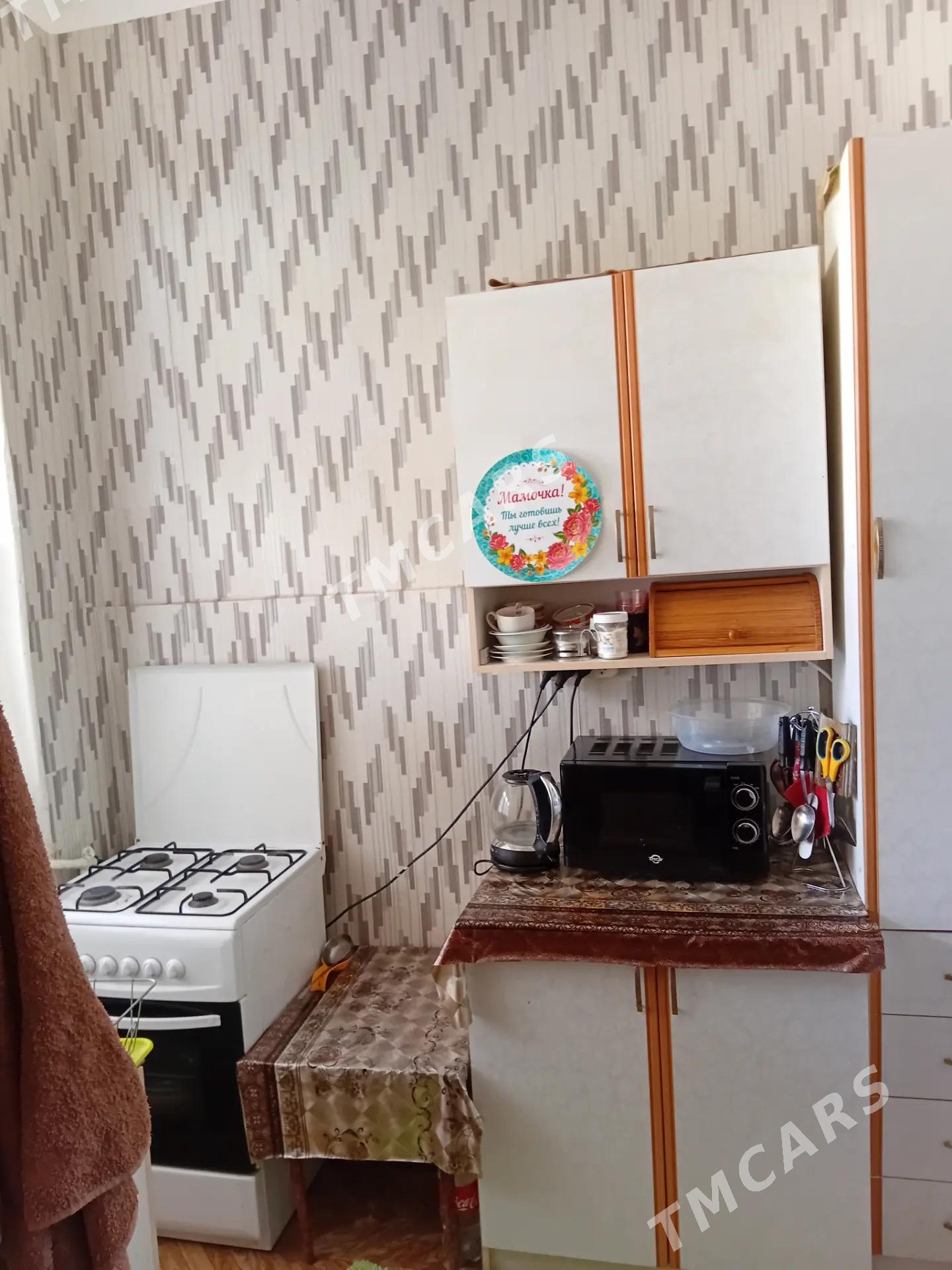 продам квартиру хитровка - Hitrowka - img 2