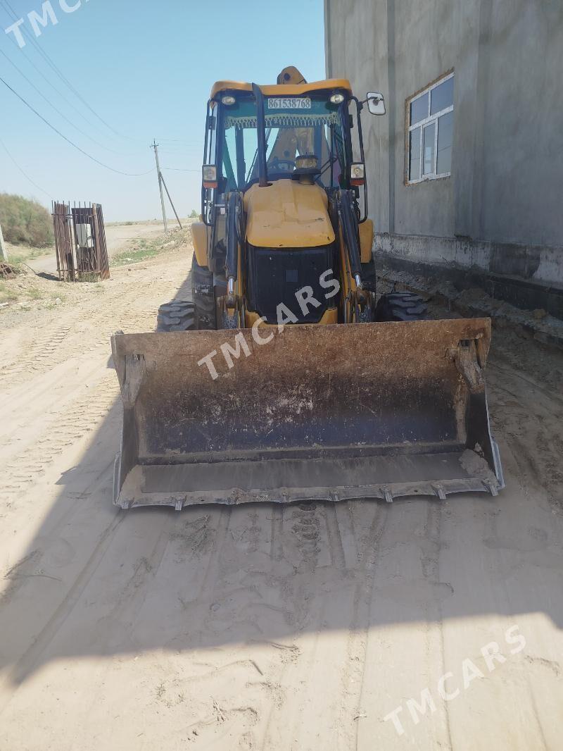 JCB 3CX ECO 2014 - 600 000 TMT - Туркменабат - img 5